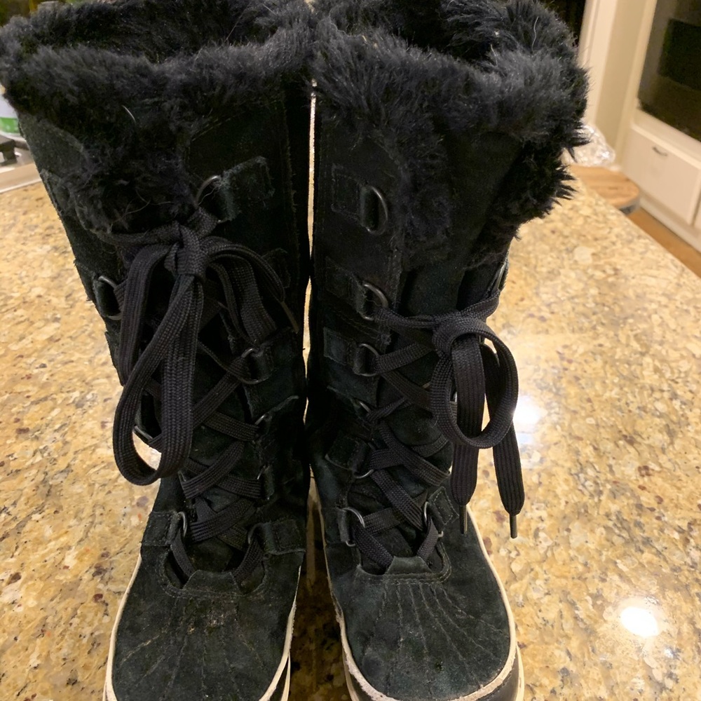 Sorel black suede waterproof boots